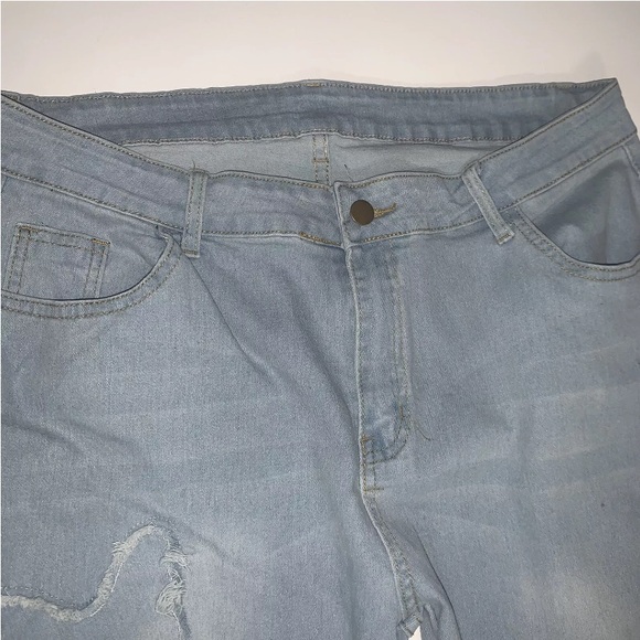 Fashion Nova "Butterfly" High Waisted Bell Bottom Jeans 3X - Picture 4 of 7